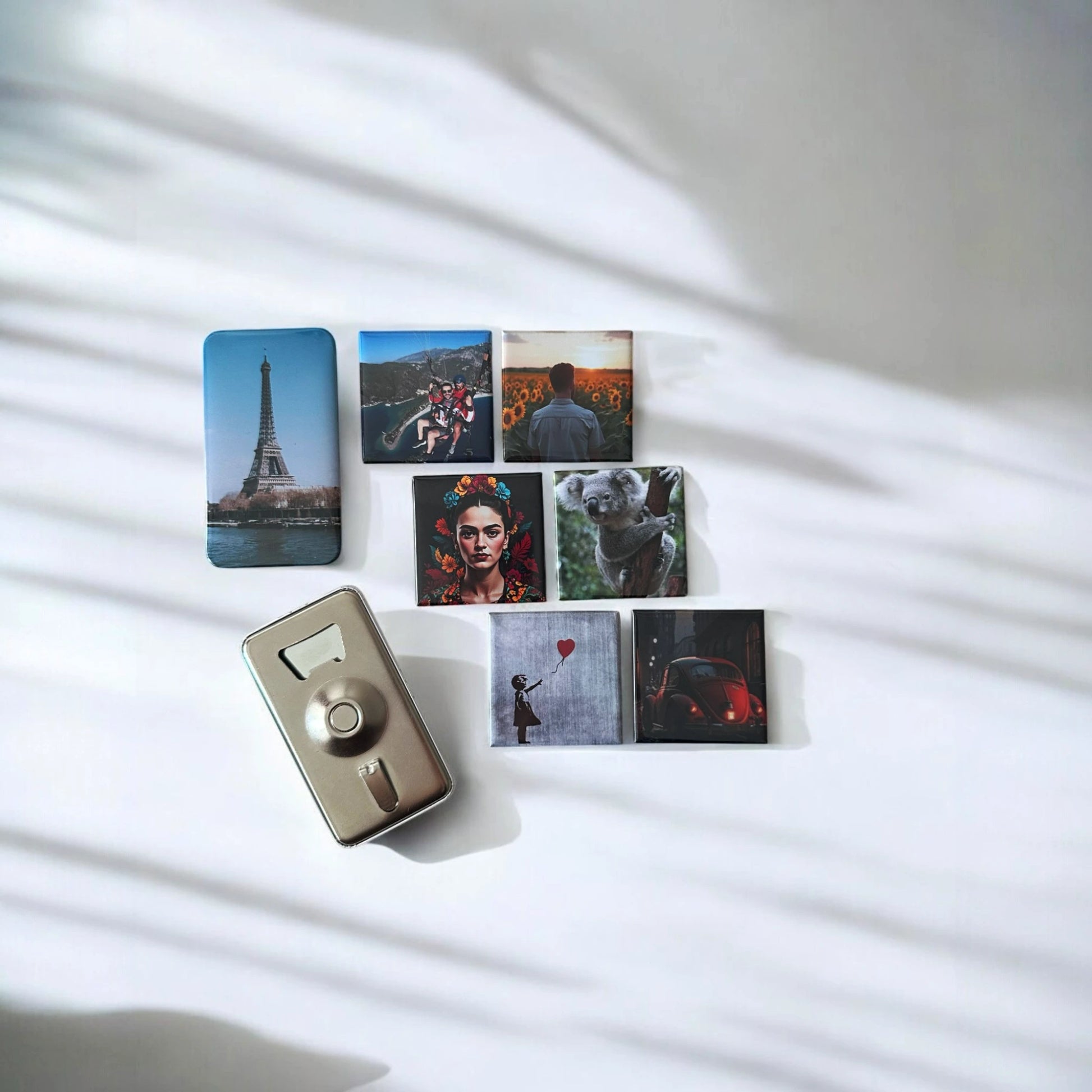 Çiftlere Özel Romantik Hediye Seti: 1 Adet Resimli Açacak ve Kare Magnet Kombini